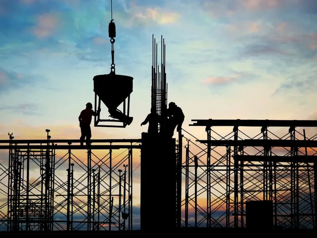 Creștere anemică a investițiilor nete în economie – statul a fost marele jucător în 2025. Structura investițiilor private