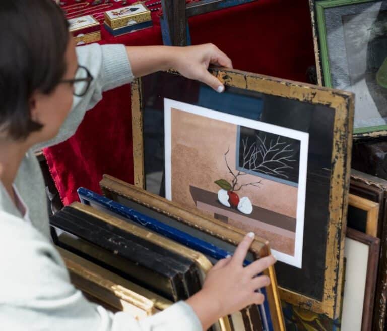 Piața de artă din România: Pictura contemporană domină opțiunile de achiziție. Interes investițional în creștere – studiu Deloitte