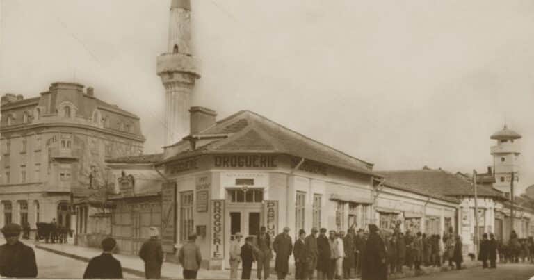 O plimbare prin Bazargicul interbelic: „O lume cosmopolită îmbogățește populația acestui oraș”