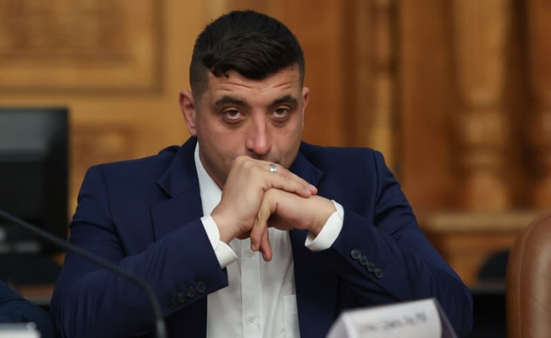 George Simion, despre moțiunea de cenzură AUR-PSD împotriva Guvernului – „Dacă totul merge conform planului, în 5 mai vom avea un vot pentru demiterea Guvernului”
