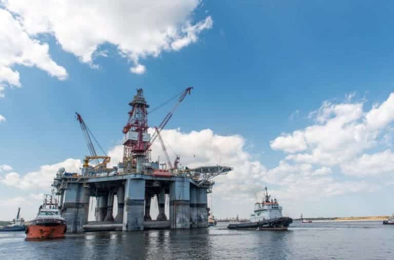Video / OMV Petrom și Romgaz au început instalarea conductei care va aduce la țărm gazele din Neptun Deep – 50 de nave implicate