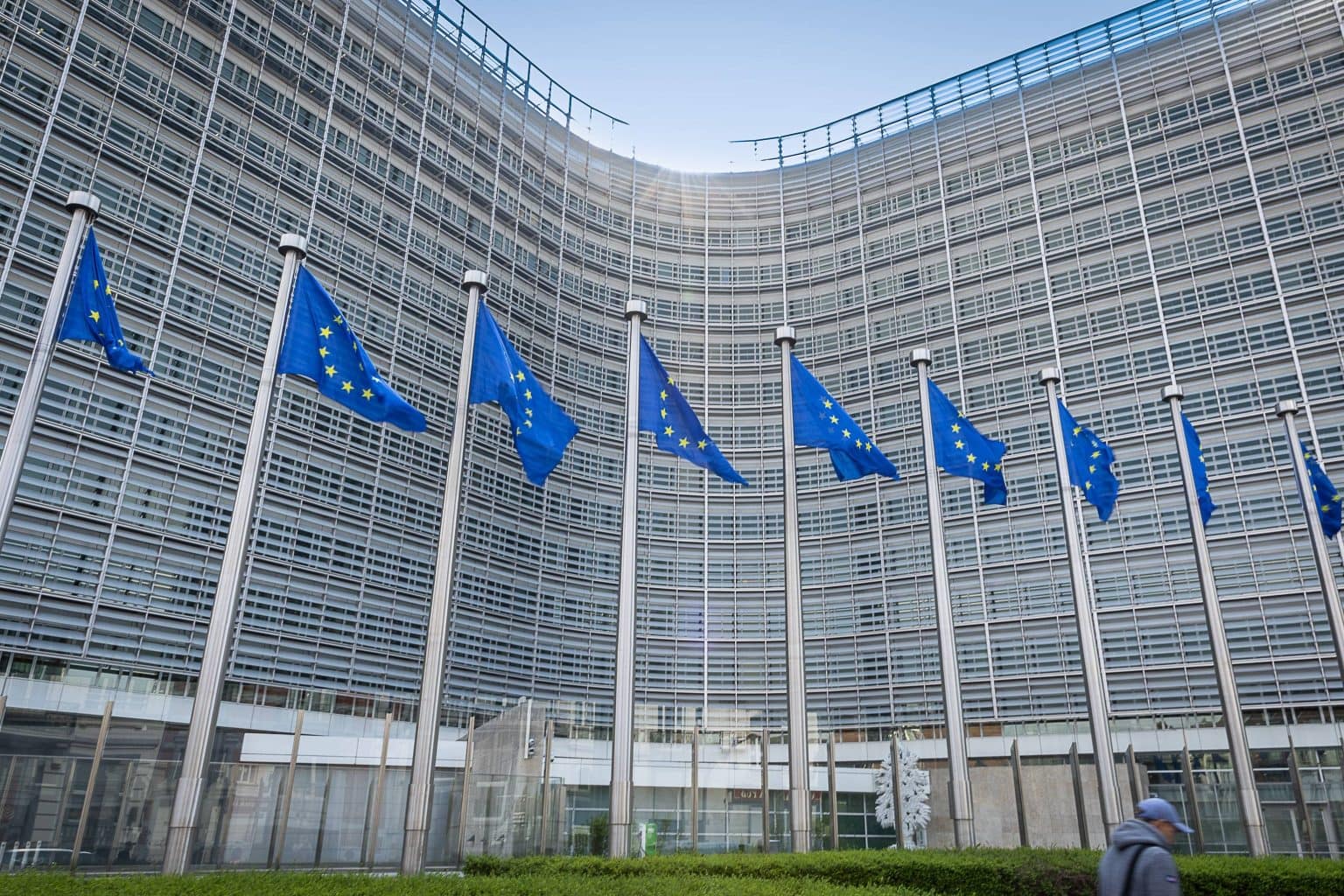 Pas major în UE pentru unificarea piețelor de capital – cele mai puternice 6 economii sunt de acord cu supravegherea centralizată a pieţelor financiare